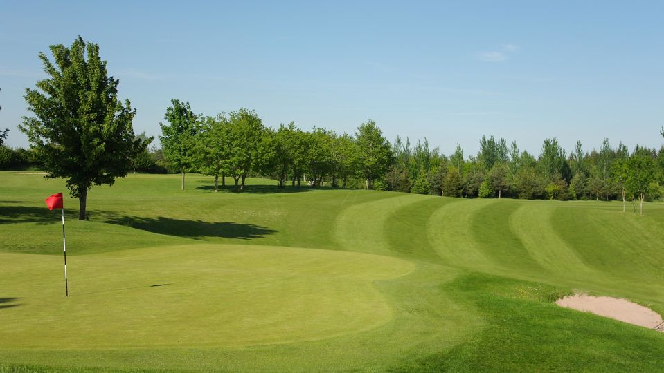 Cleobury Country Lodges @ Cleobury Mortimer Golf Club