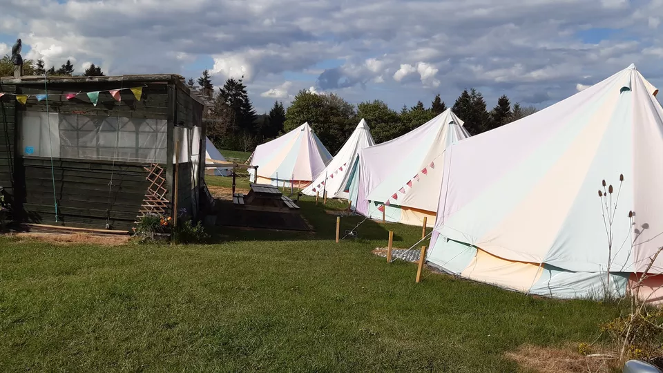 High Class Camping LTD Tipis/Tepees.